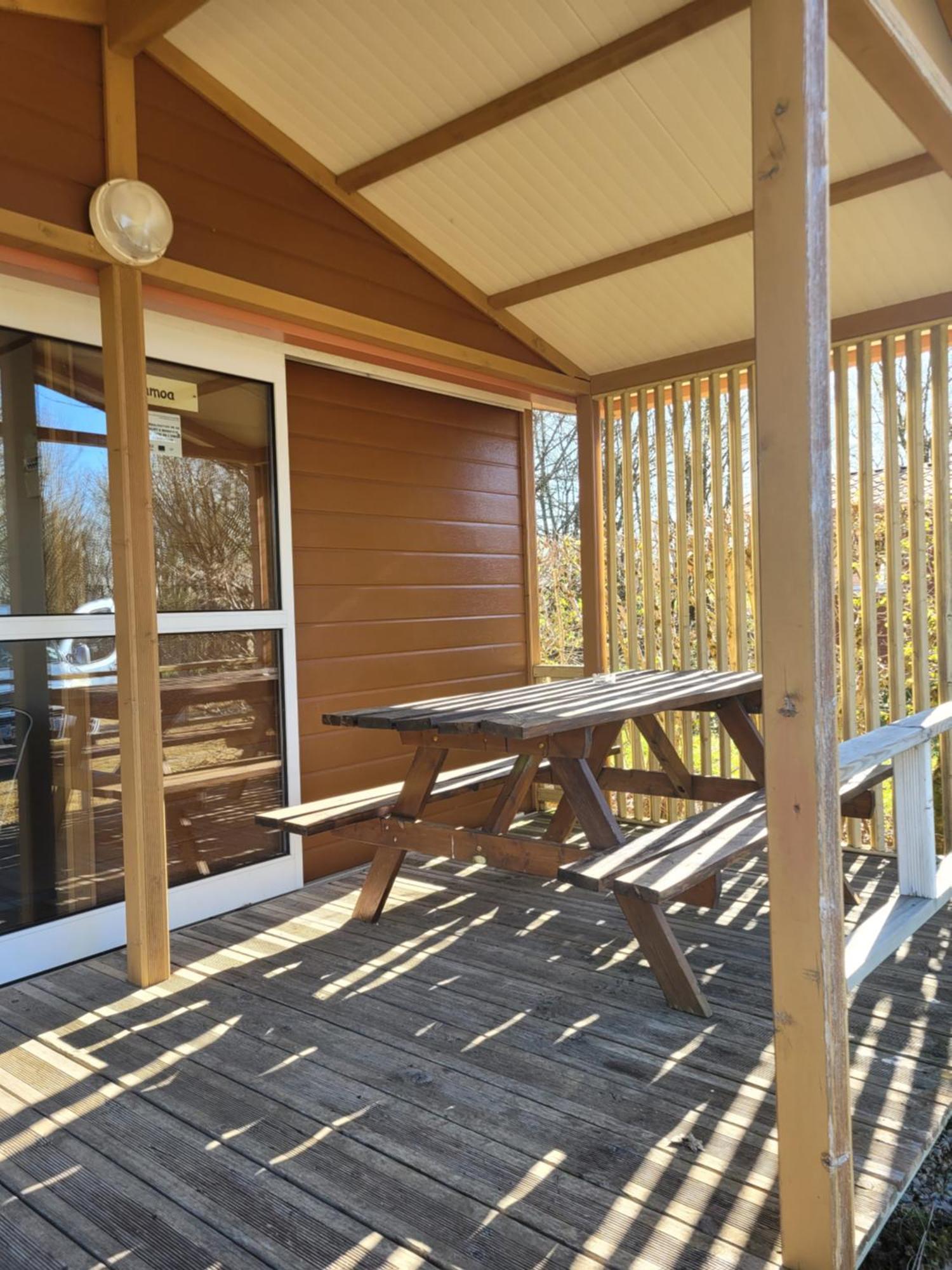 Camping Les Hirondelles Bourg-Sainte-Marie Kültér fotó