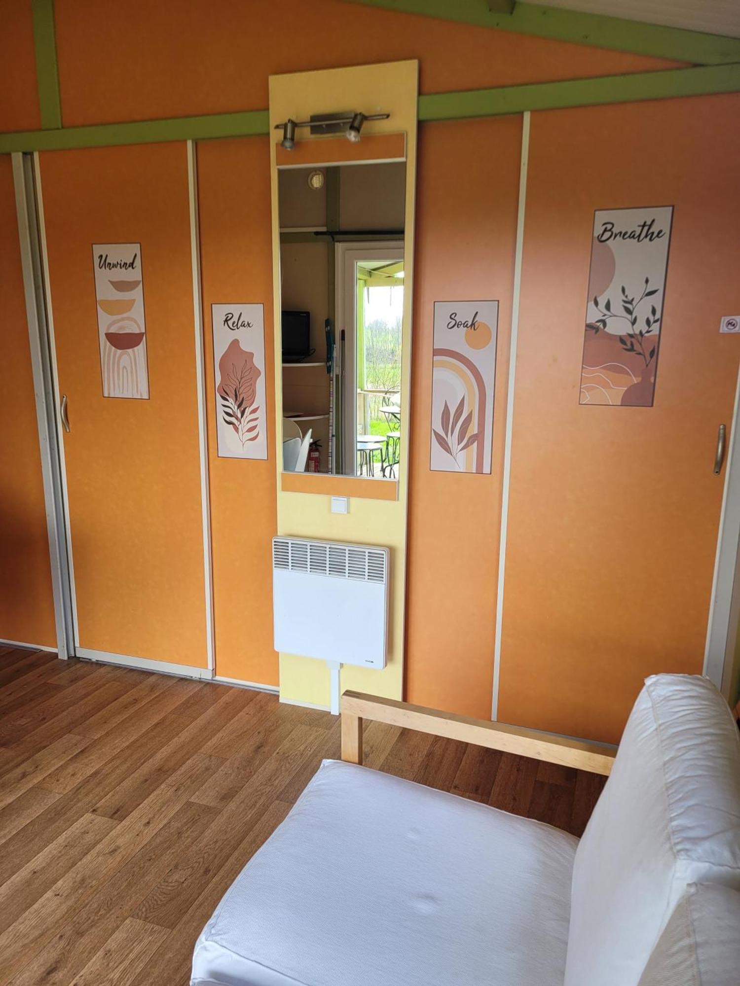 Camping Les Hirondelles Bourg-Sainte-Marie Kültér fotó